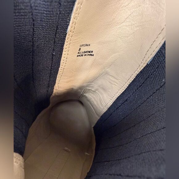 BCBGMAXAZRIA Virginia black suede high heel ankle boots, size 8 - Picture 6 of 8